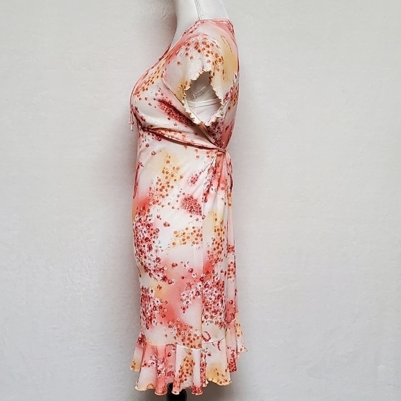VINTAGE 1990s Carolina Blues Peach Floral Stretchy Ruffle Tie-Waist Mini Dress - Picture 6 of 12